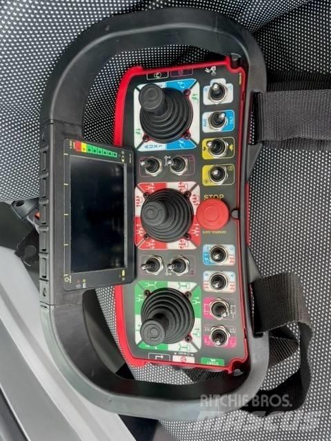 Manitou MRT2570 V+ مناولات متداخلة