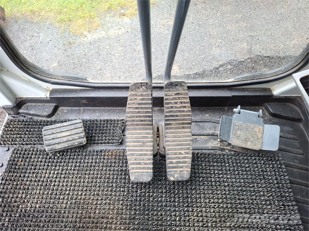 Takeuchi TB2150R أخرى