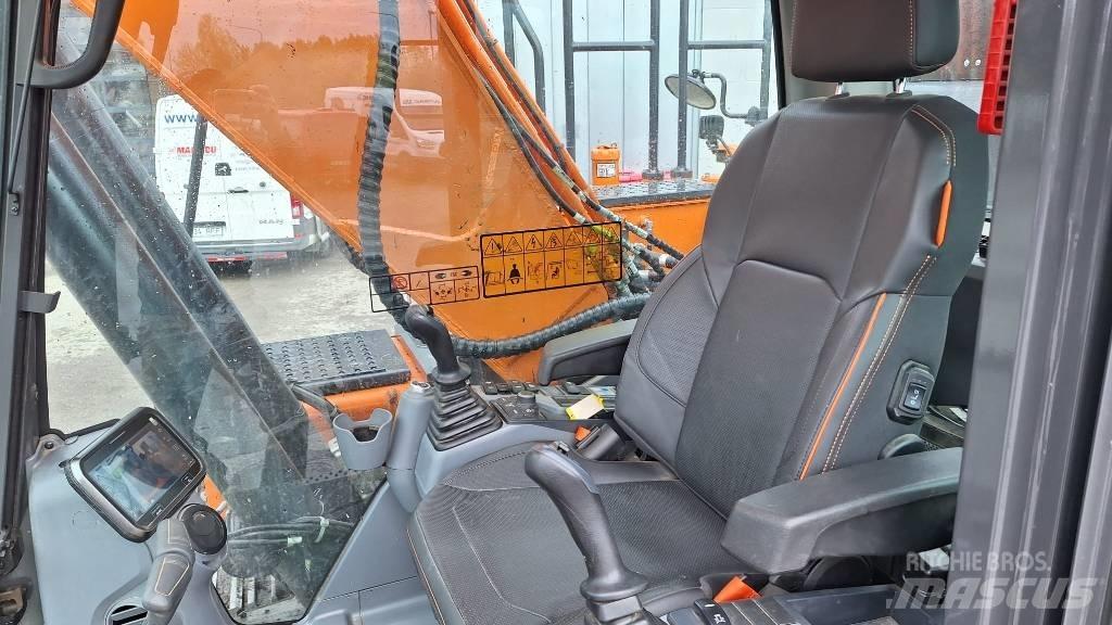 Doosan DX210LC-7 حفارات زحافة
