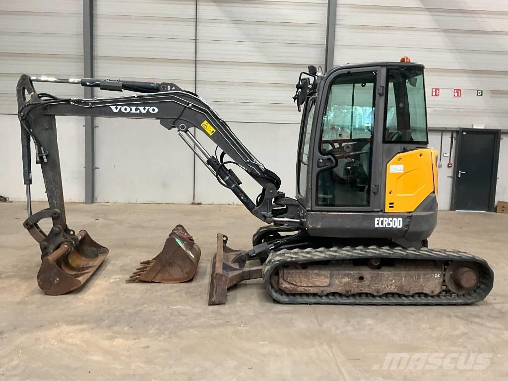 Volvo ECR 50 D حفارات صغيرة أقل من 7 طن (حفارات صغيرة)