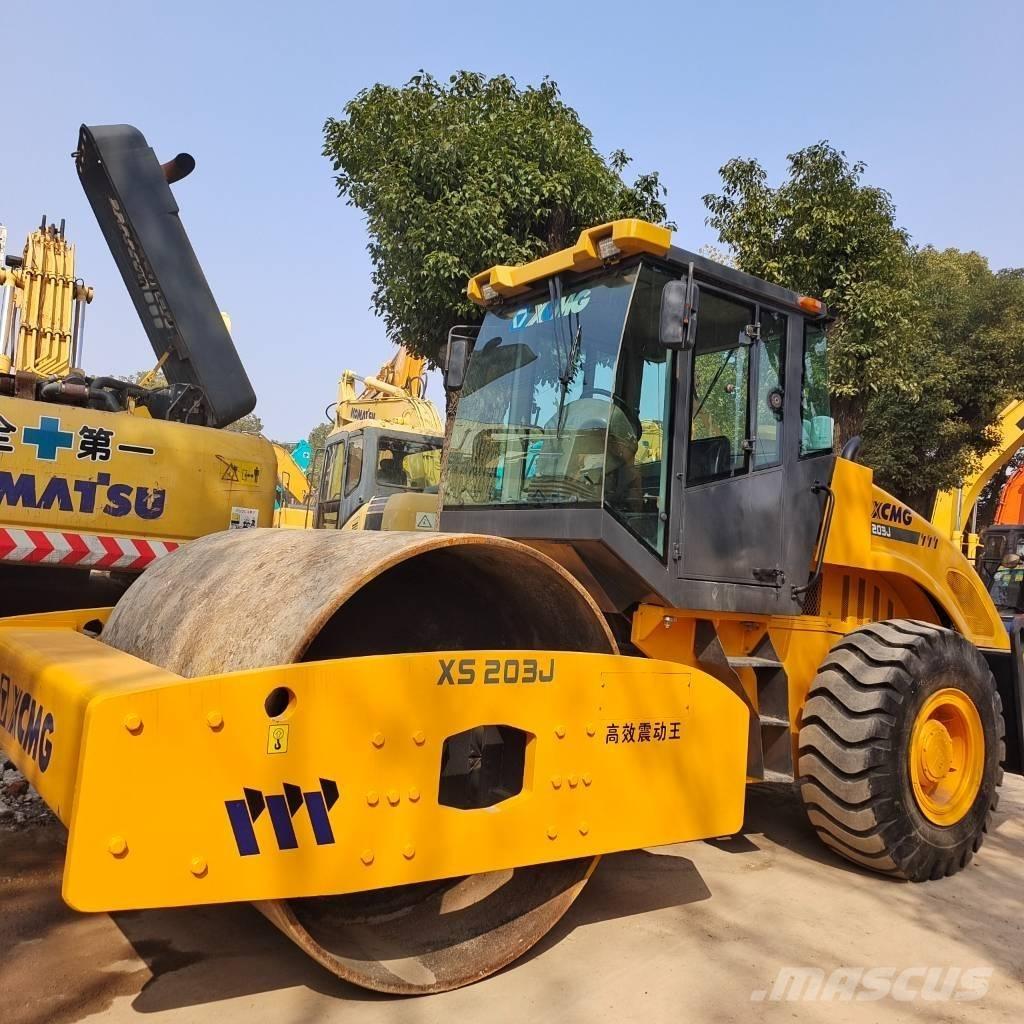 XCMG XS 203 J مداحل أحادية الأسطوانة