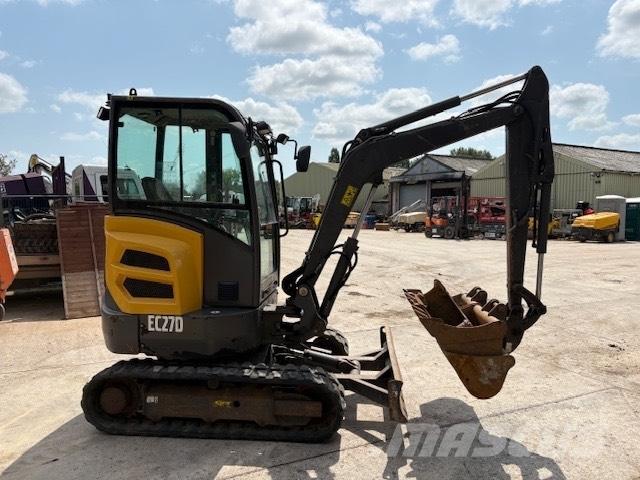 Volvo EC 27 D حفارات صغيرة أقل من 7 طن (حفارات صغيرة)