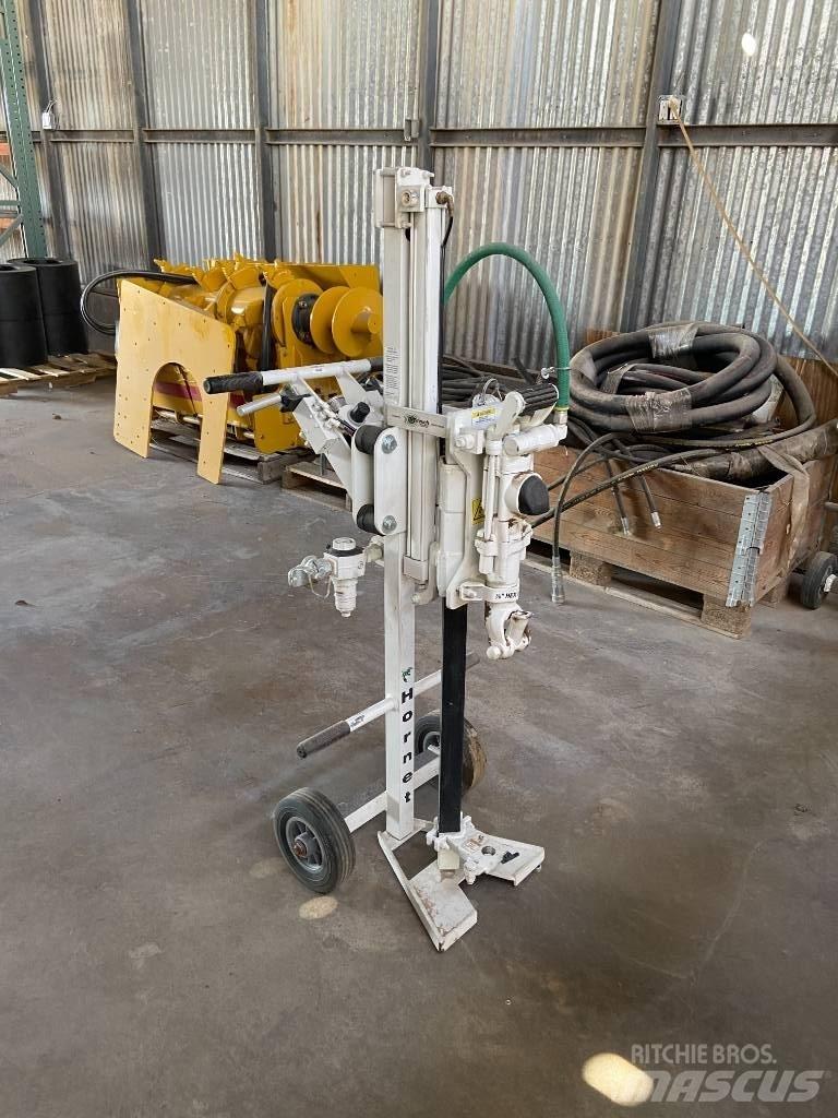  Minnich Hornet 24/22 ملحقات خرسانة