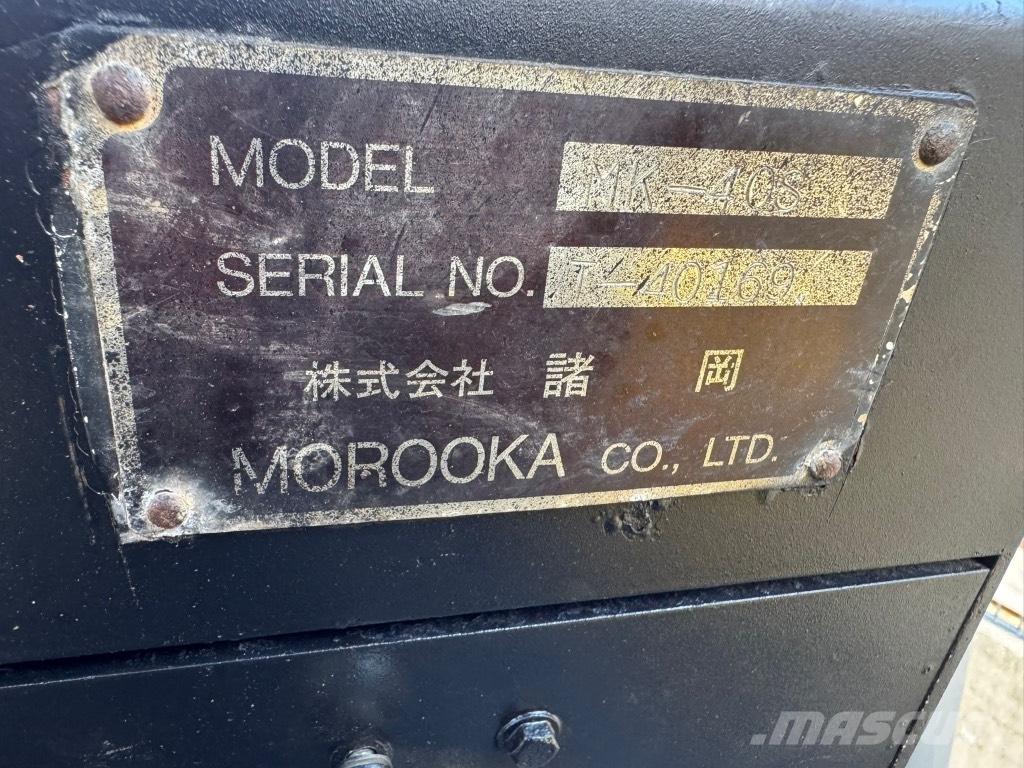 Morooka MK 40 الجرارات