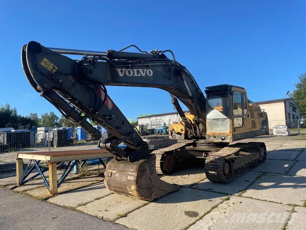 Volvo EC 360 B N LC حفارات زحافة