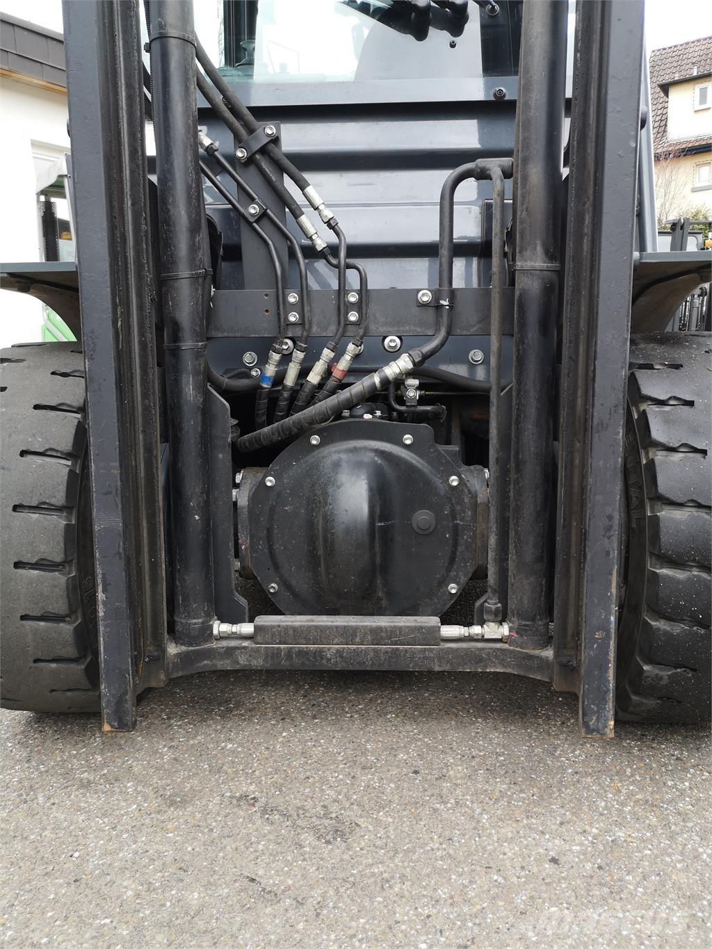 Toyota 02-8FDF30 شاحنات الديزل