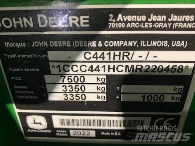 John Deere C441 R محزمات مستديرة