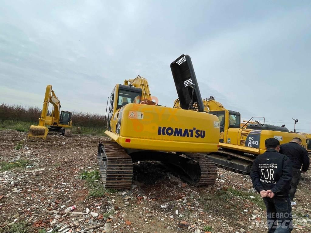 Komatsu PC 240-8 حفارات زحافة