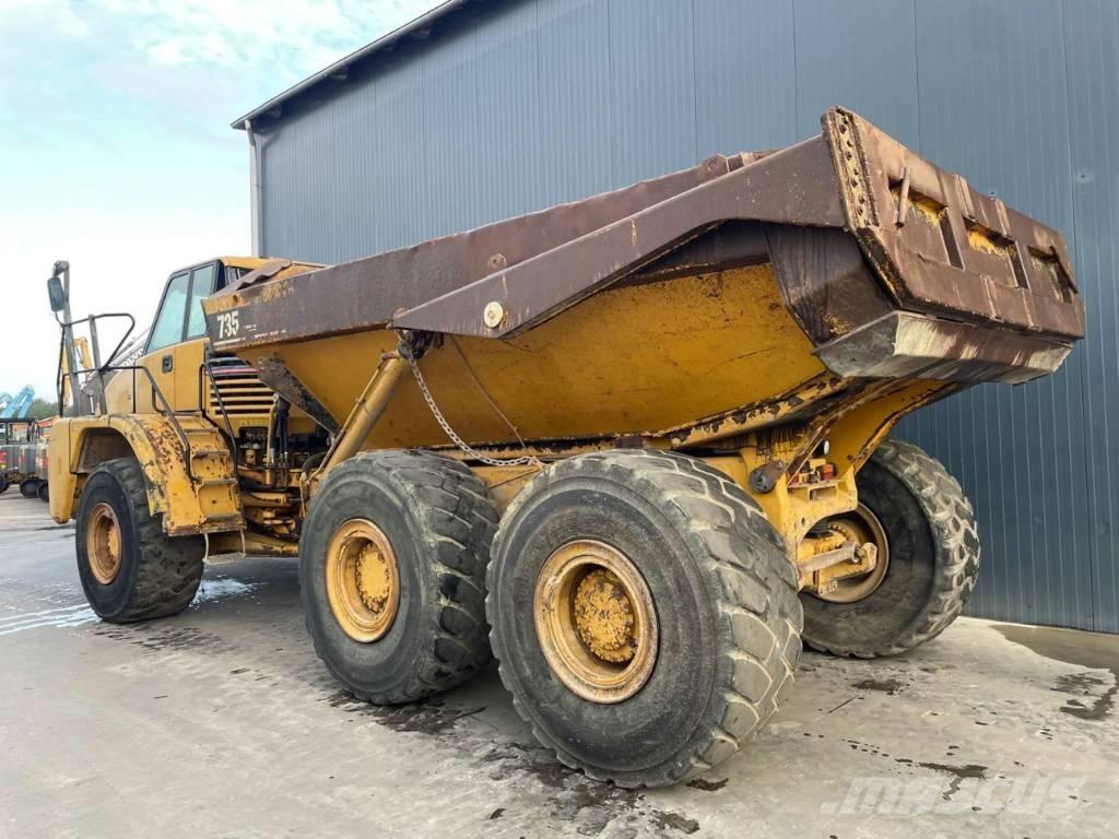 CAT 735 ساحبات مفصلية