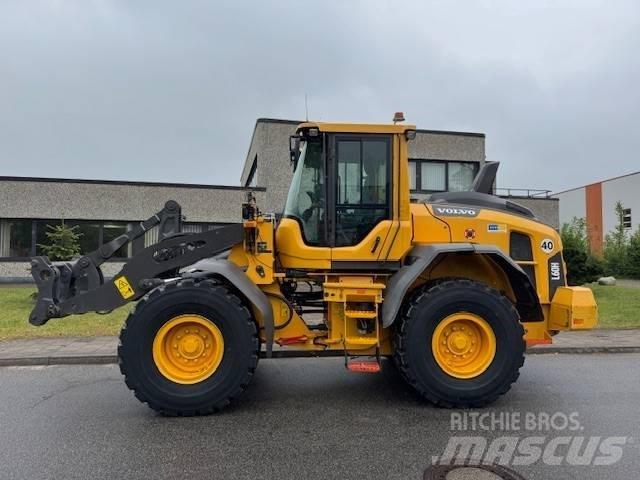 Volvo L 60 H لوادر بعجل
