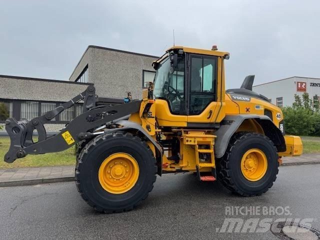 Volvo L 60 H لوادر بعجل