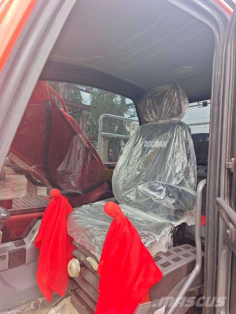 Doosan DX 225 حفارات زحافة