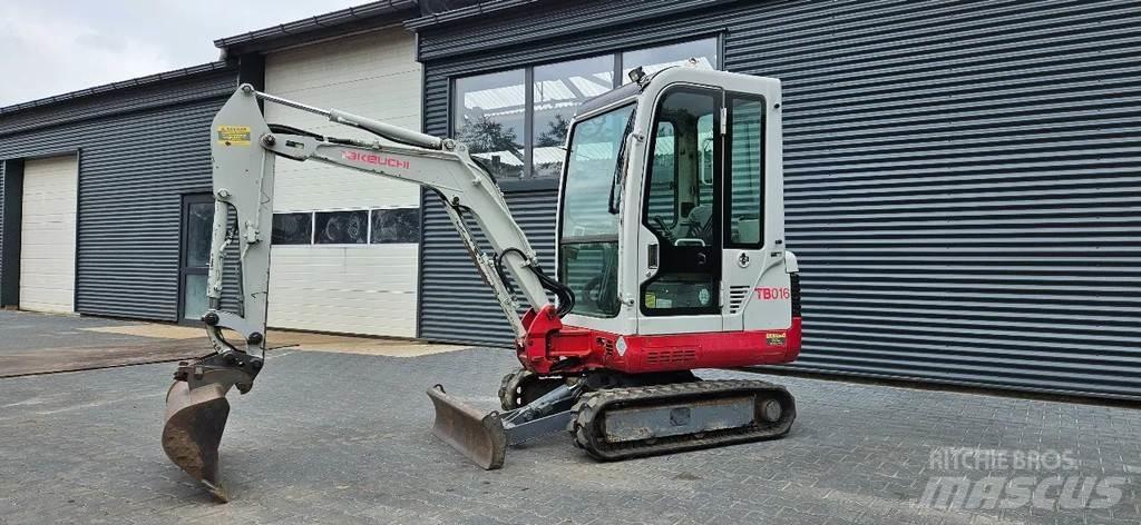 Takeuchi TB016 حفارات صغيرة أقل من 7 طن (حفارات صغيرة)