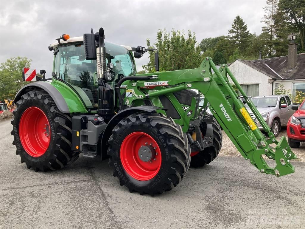 Fendt 724 Profi Plus الجرارات
