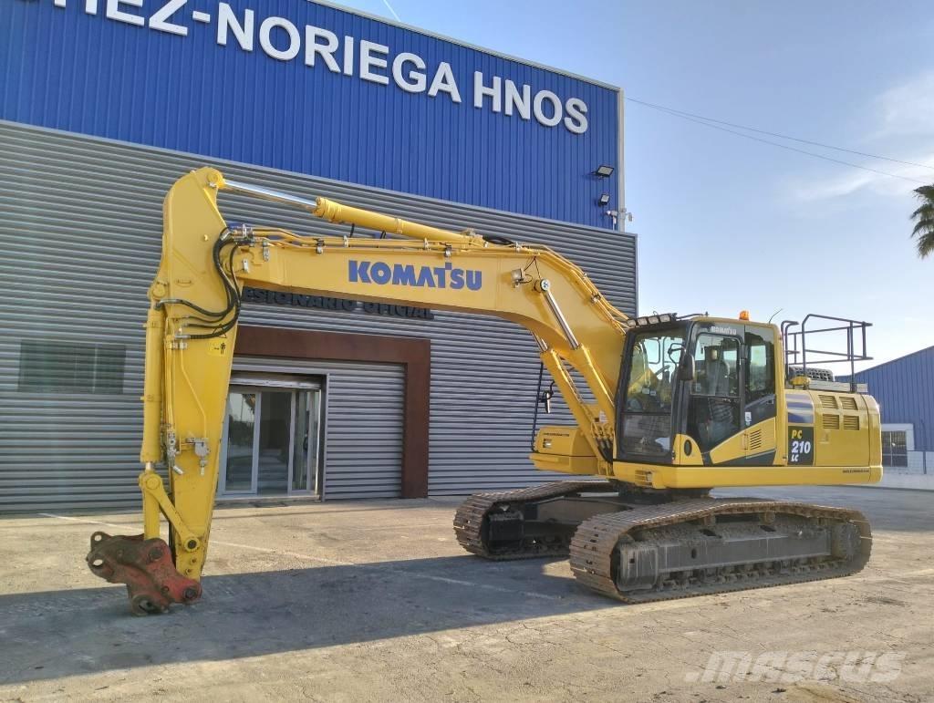 Komatsu PC 210 LC-11 حفارات زحافة