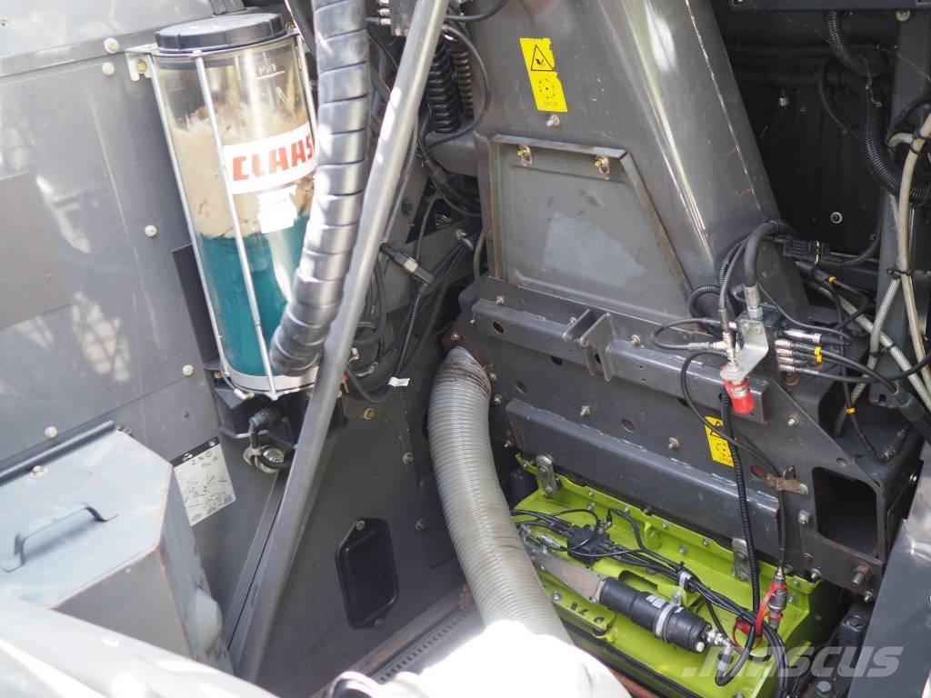 CLAAS Jaguar 950 4x4 علافات ذاتية الدفع