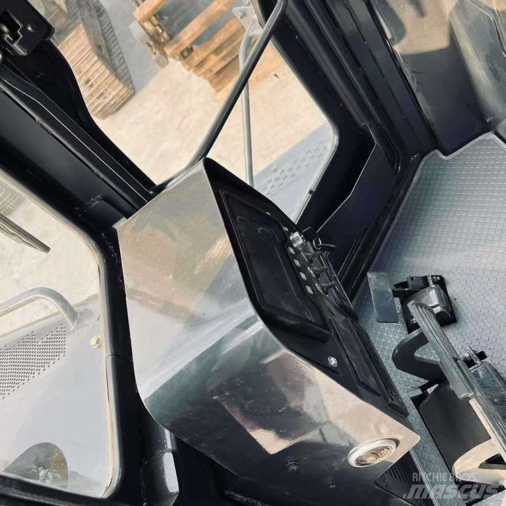 Shantui SD 22 بلدوزرات مجنزرة