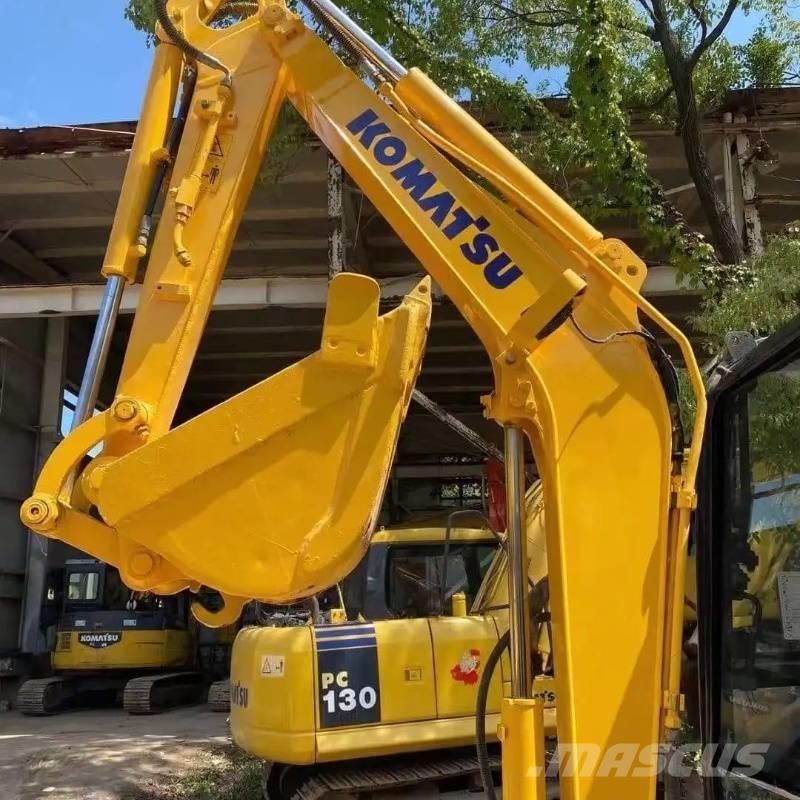 Komatsu PC 30 حفارات صغيرة أقل من 7 طن (حفارات صغيرة)