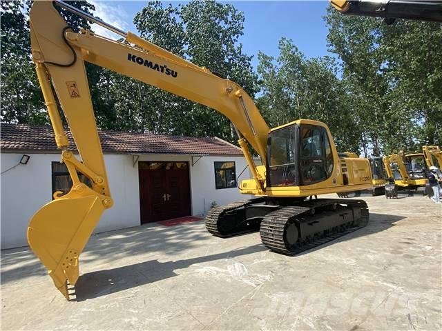 Komatsu PC200-7 حفارات زحافة