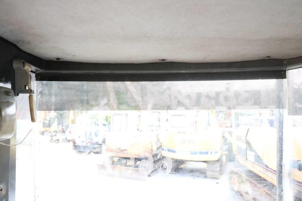 Komatsu PC 55 MR-2 حفارات صغيرة أقل من 7 طن (حفارات صغيرة)