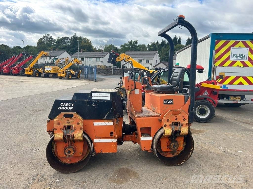 Bomag BW120 AD-3 مداحل ثنائية الاسطوانة