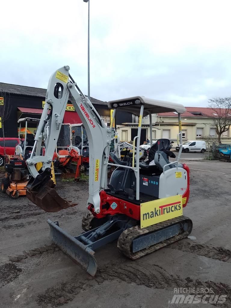 Takeuchi TB216 حفارات صغيرة أقل من 7 طن (حفارات صغيرة)