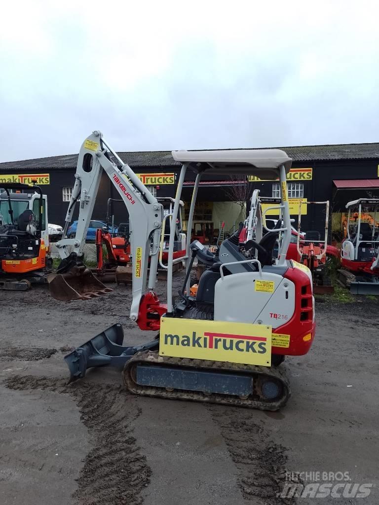 Takeuchi TB216 حفارات صغيرة أقل من 7 طن (حفارات صغيرة)