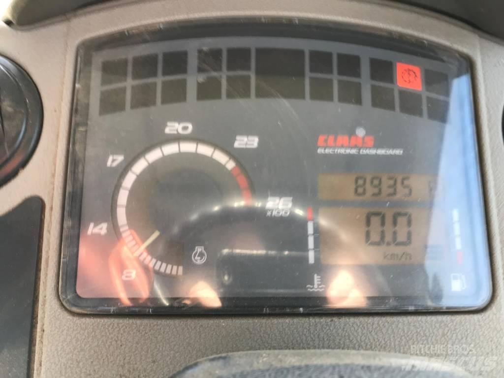 CLAAS AXION 810 الجرارات