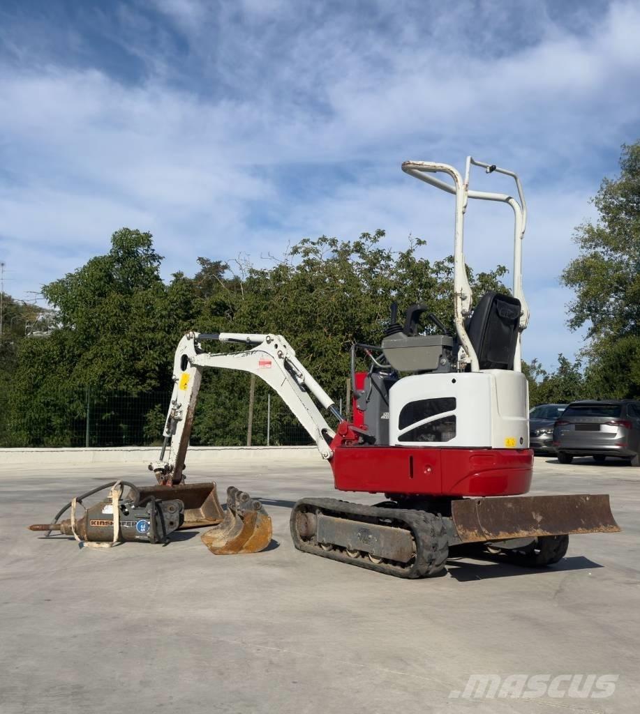 Takeuchi TB 210 R حفارات صغيرة أقل من 7 طن (حفارات صغيرة)