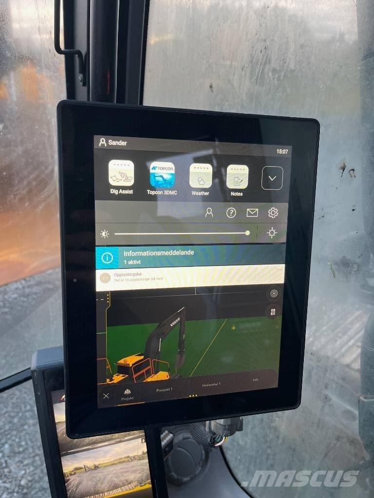 Volvo EC 250 EL حفارات زحافة