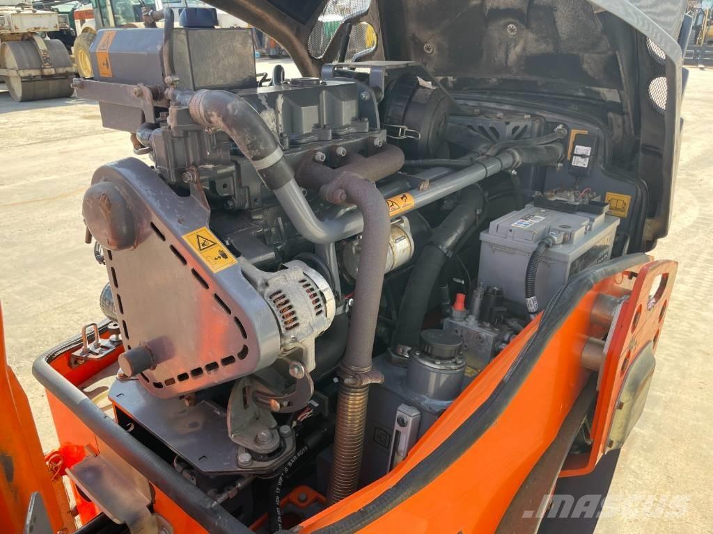 Hamm HD 10 VV مداحل ثنائية الاسطوانة