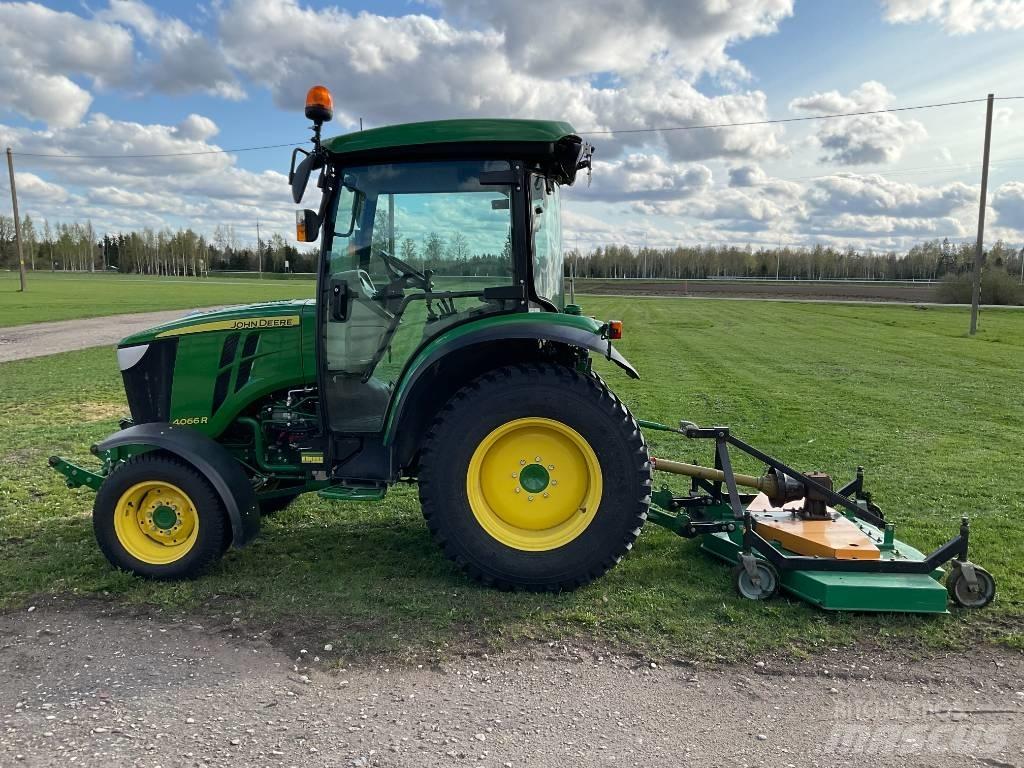 John Deere 4066 R الجرارات