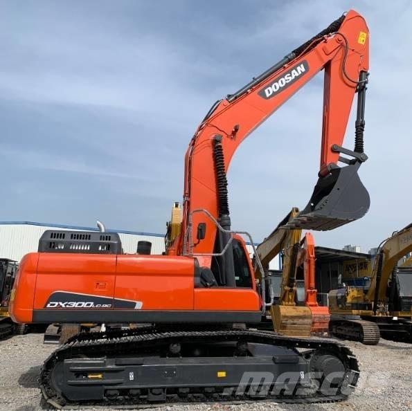 Doosan DX 300 LC-9C حفارات زحافة