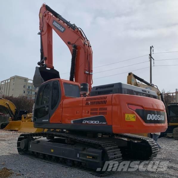 Doosan DX 300 LC-9C حفارات زحافة