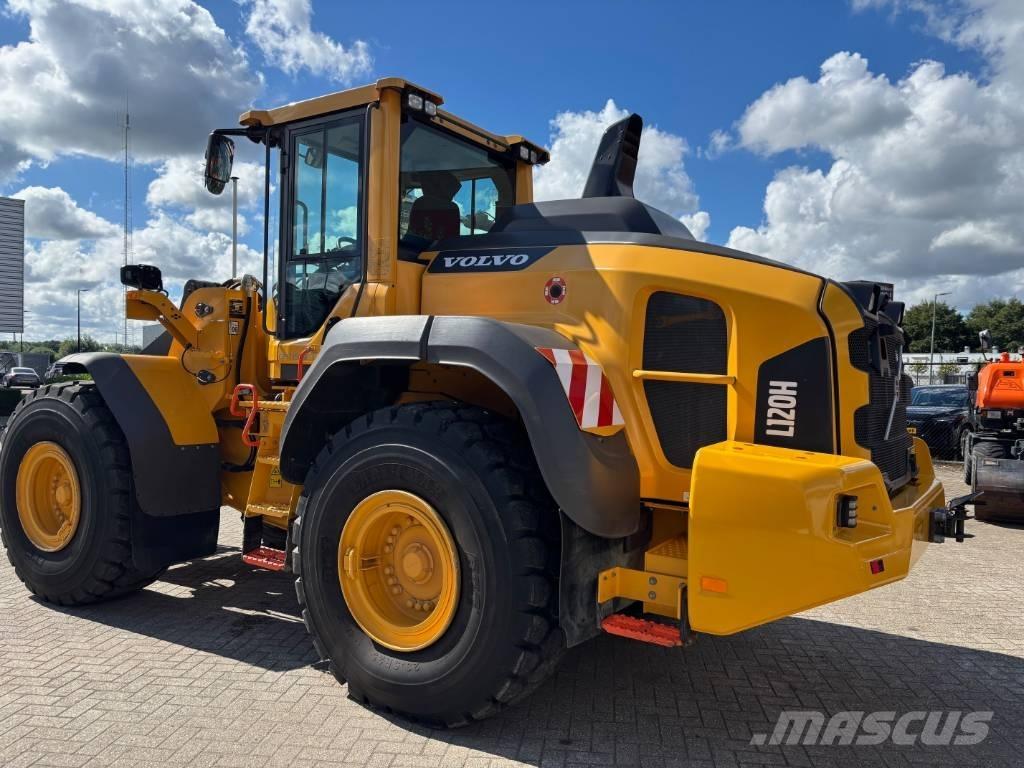 Volvo L 120 H لوادر بعجل