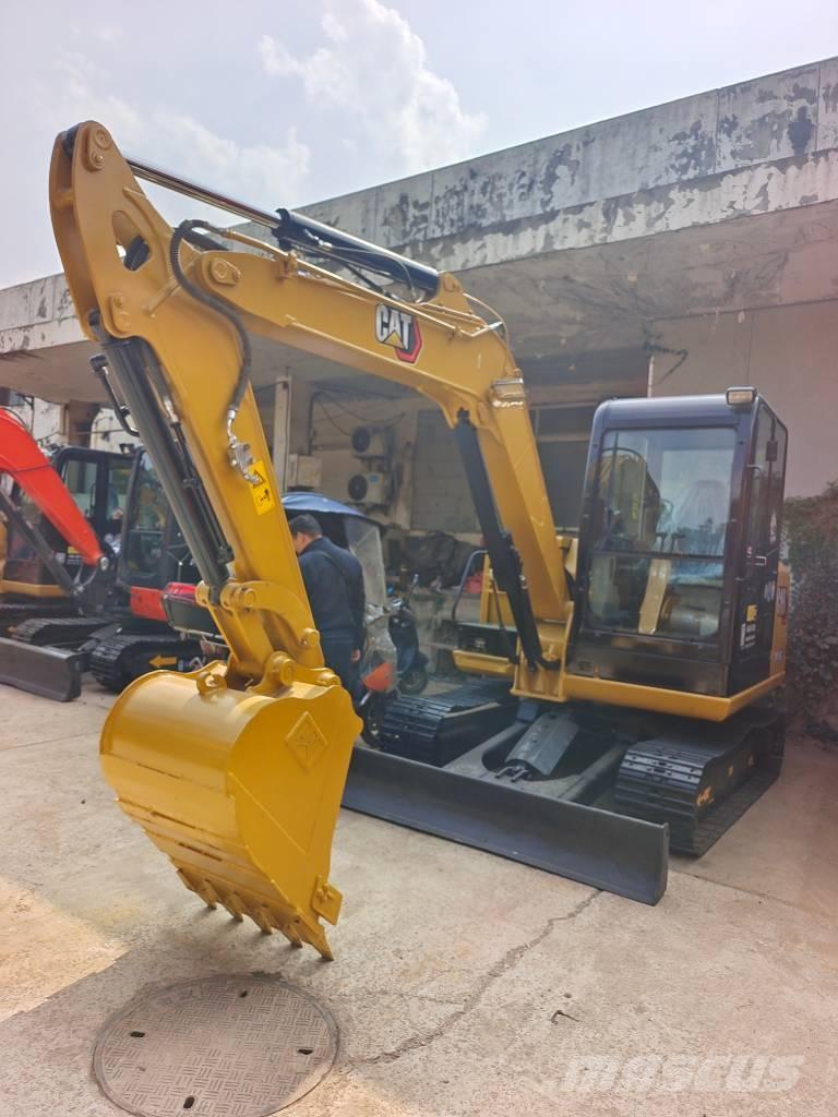CAT 305.5 E حفارات صغيرة أقل من 7 طن (حفارات صغيرة)