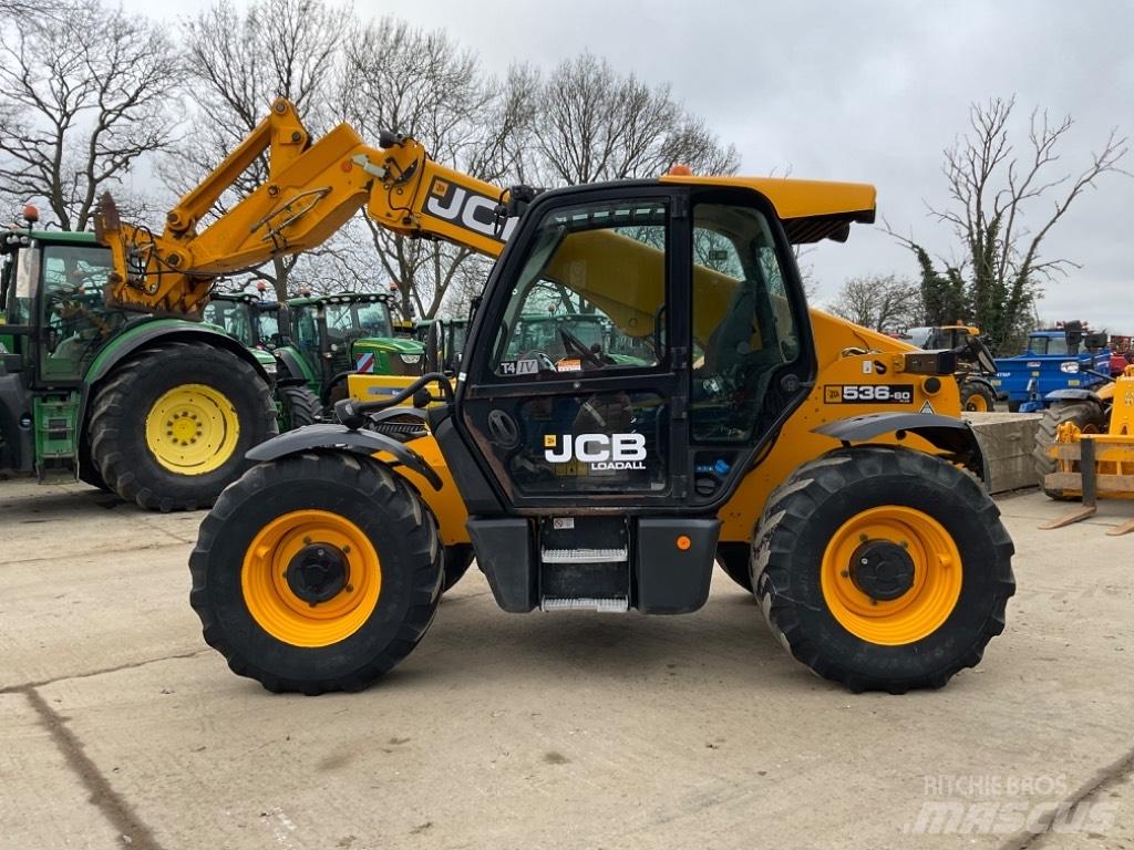 JCB 536-60 Agri Plus معدات مناولة لأغراض الزراعة