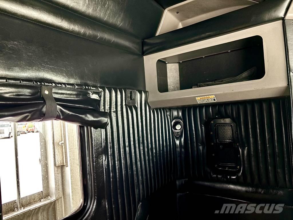 Kenworth T 800 وحدات الجر
