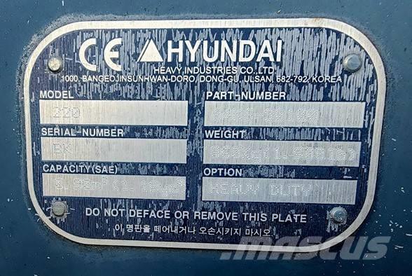 Hyundai 220 دلاء