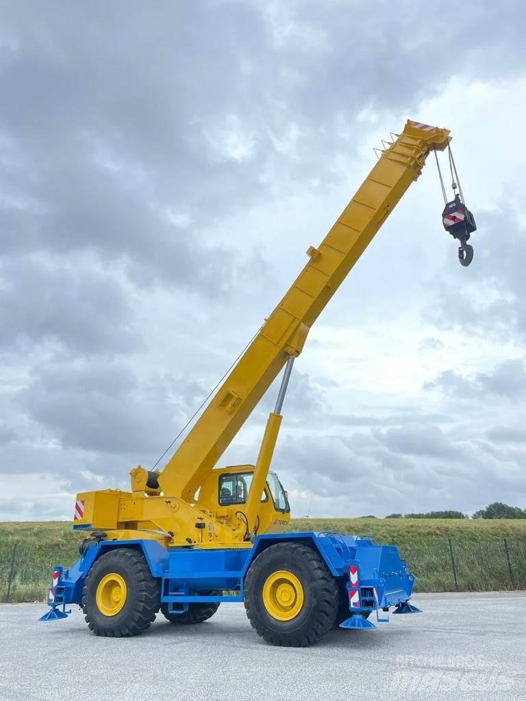 Terex RT555-1 رافعات الطرق الوعرة