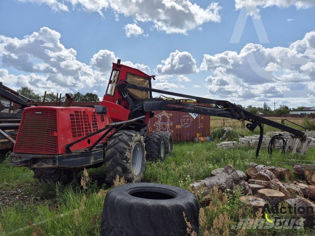 Komatsu 931.1 حصادات