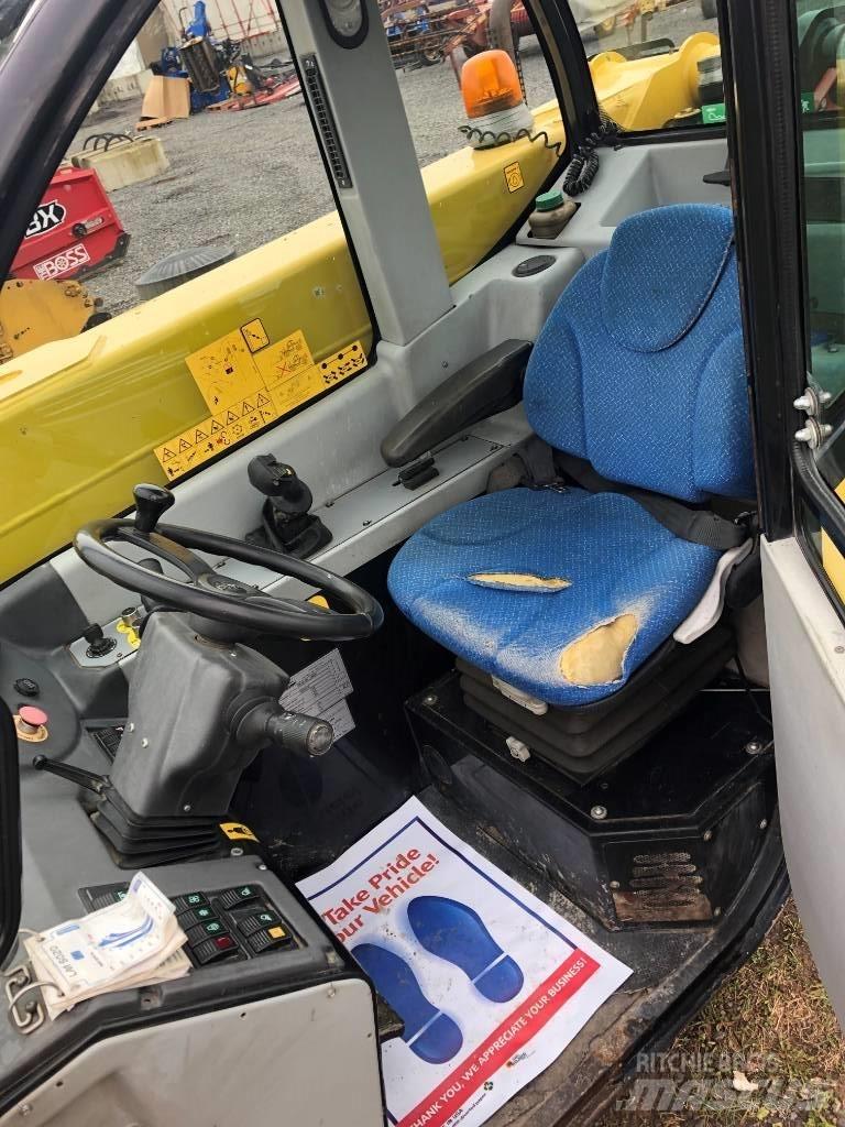 New Holland LM 5020 مناولات متداخلة