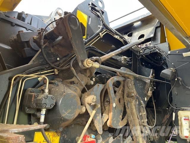 New Holland BB 940 A محزمات مربعة