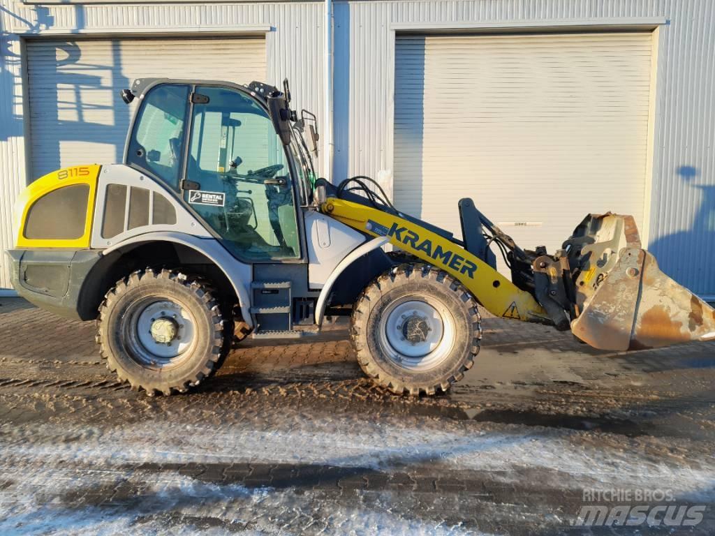 Wacker Neuson 8115 لوادر بعجل