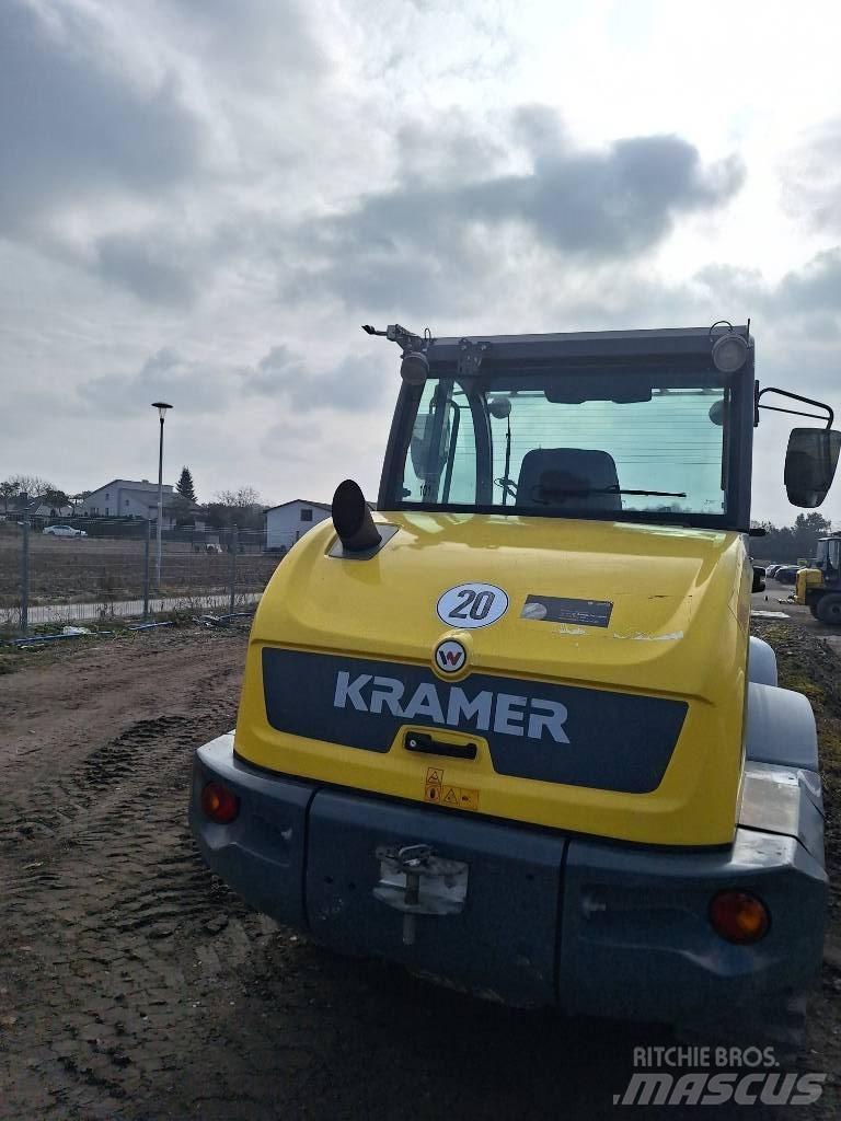 Wacker Neuson 8115 لوادر بعجل