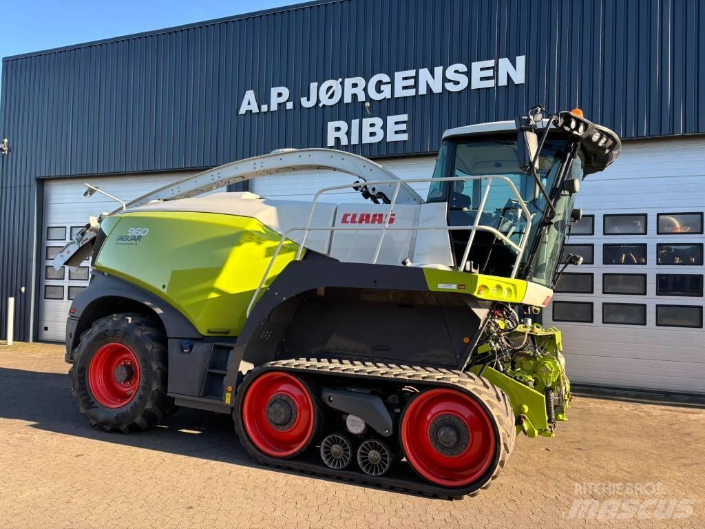 CLAAS Jaguar 960 4WD علافات ذاتية الدفع