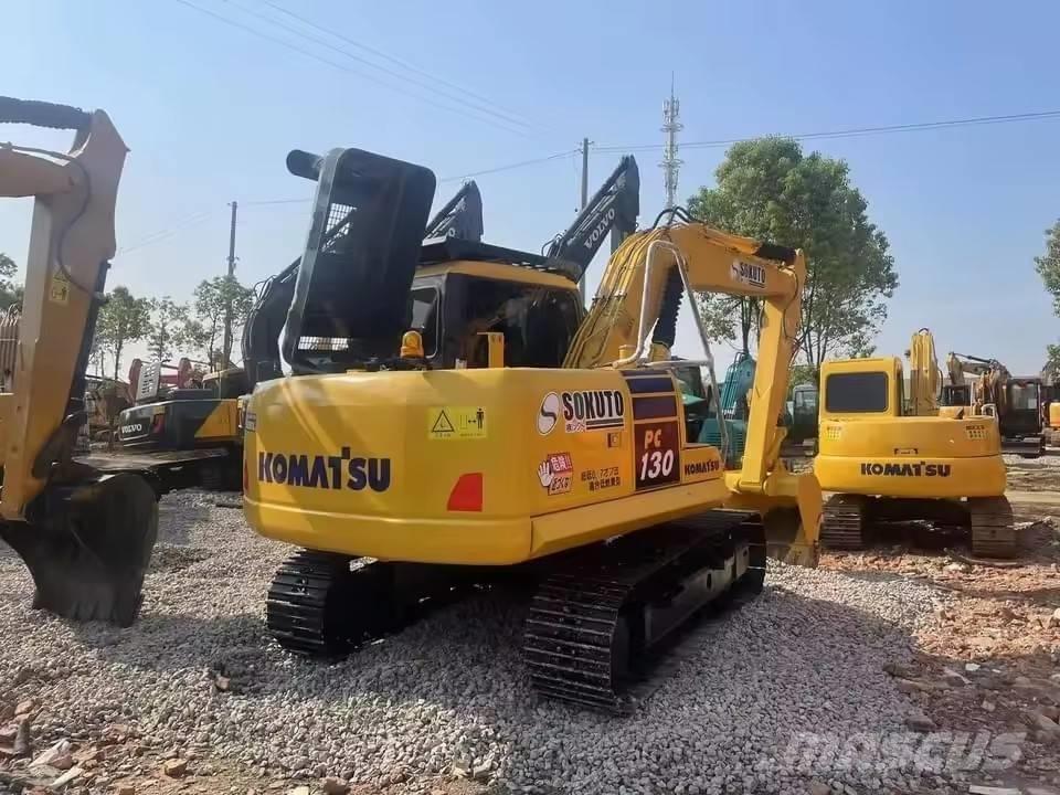 Komatsu PC 130 حفارات زحافة