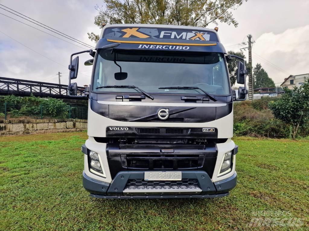 Volvo FMX 460 وحدات الجر