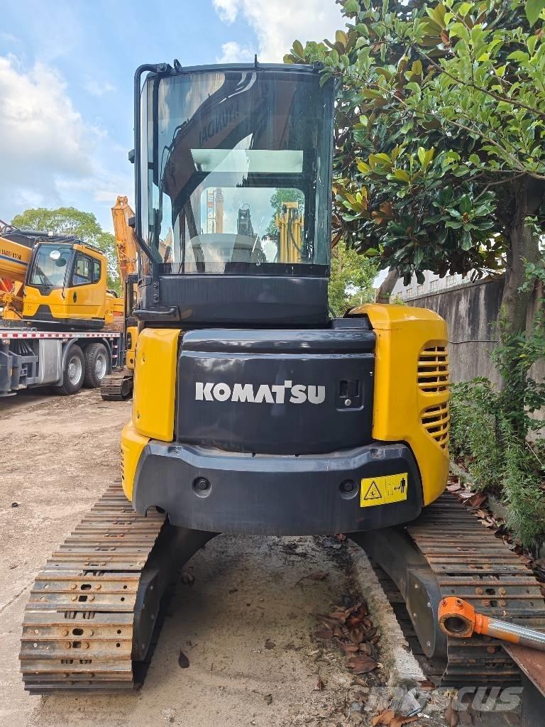 Komatsu PC 55 MR حفارات صغيرة أقل من 7 طن (حفارات صغيرة)