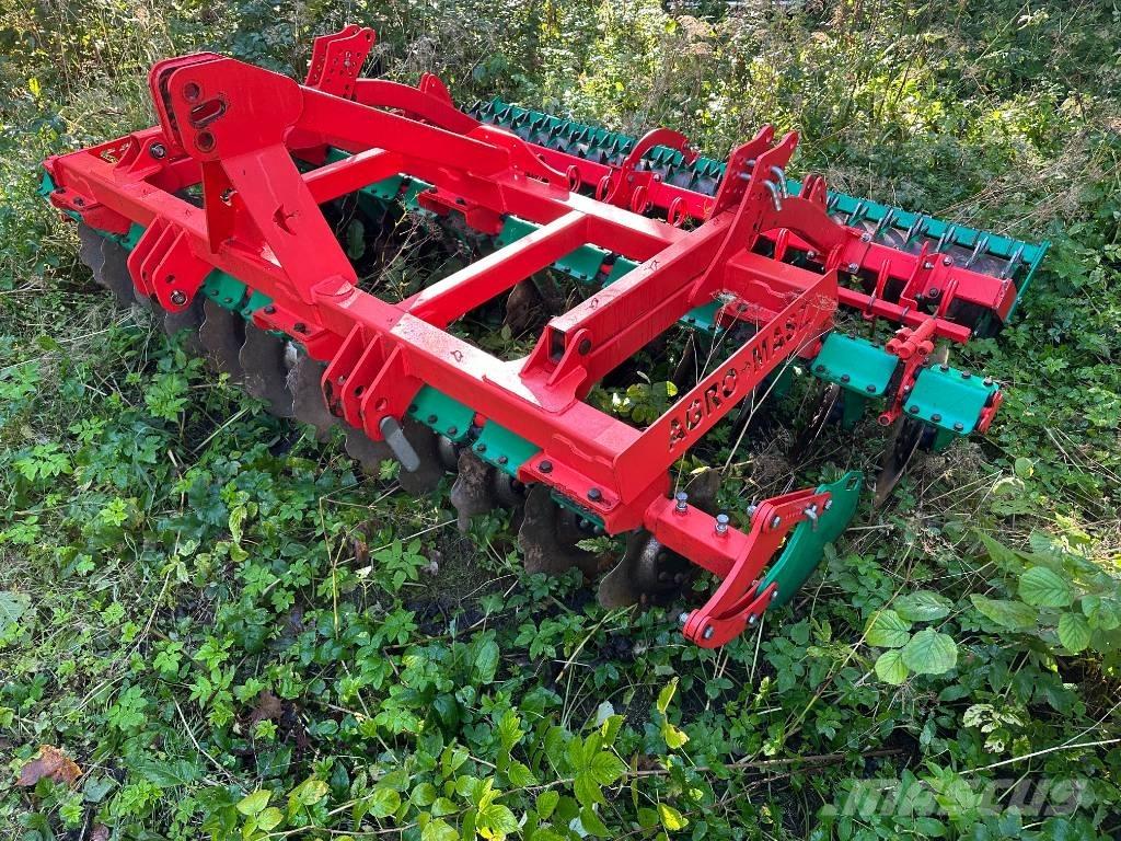 Agro-Masz BT30 زحافات ساحقة